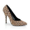 Klassische High Heel Pumps im Leolook