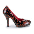 Lack-Pumps mit Blutflecken-Muster