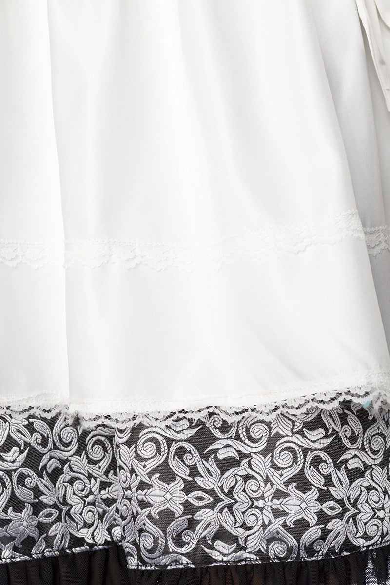Premium Bluse & Dirndl aus edlem Jacquard