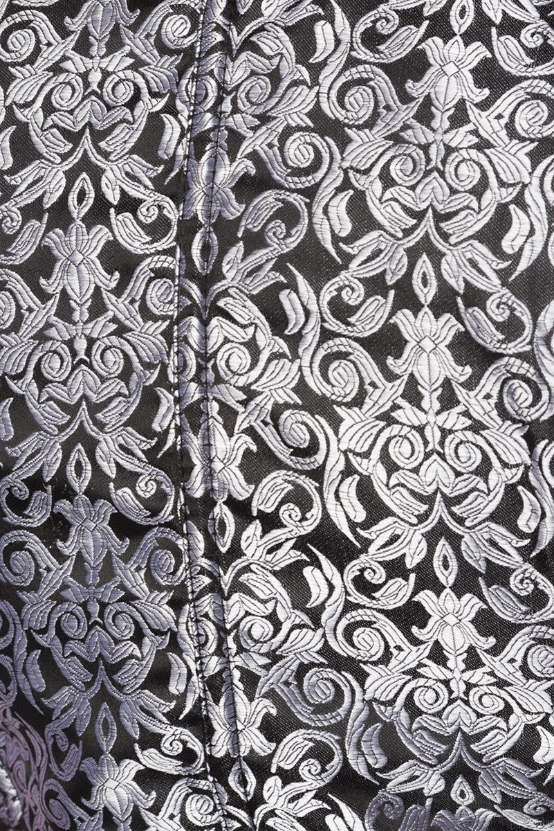 Premium Bluse & Dirndl aus edlem Jacquard