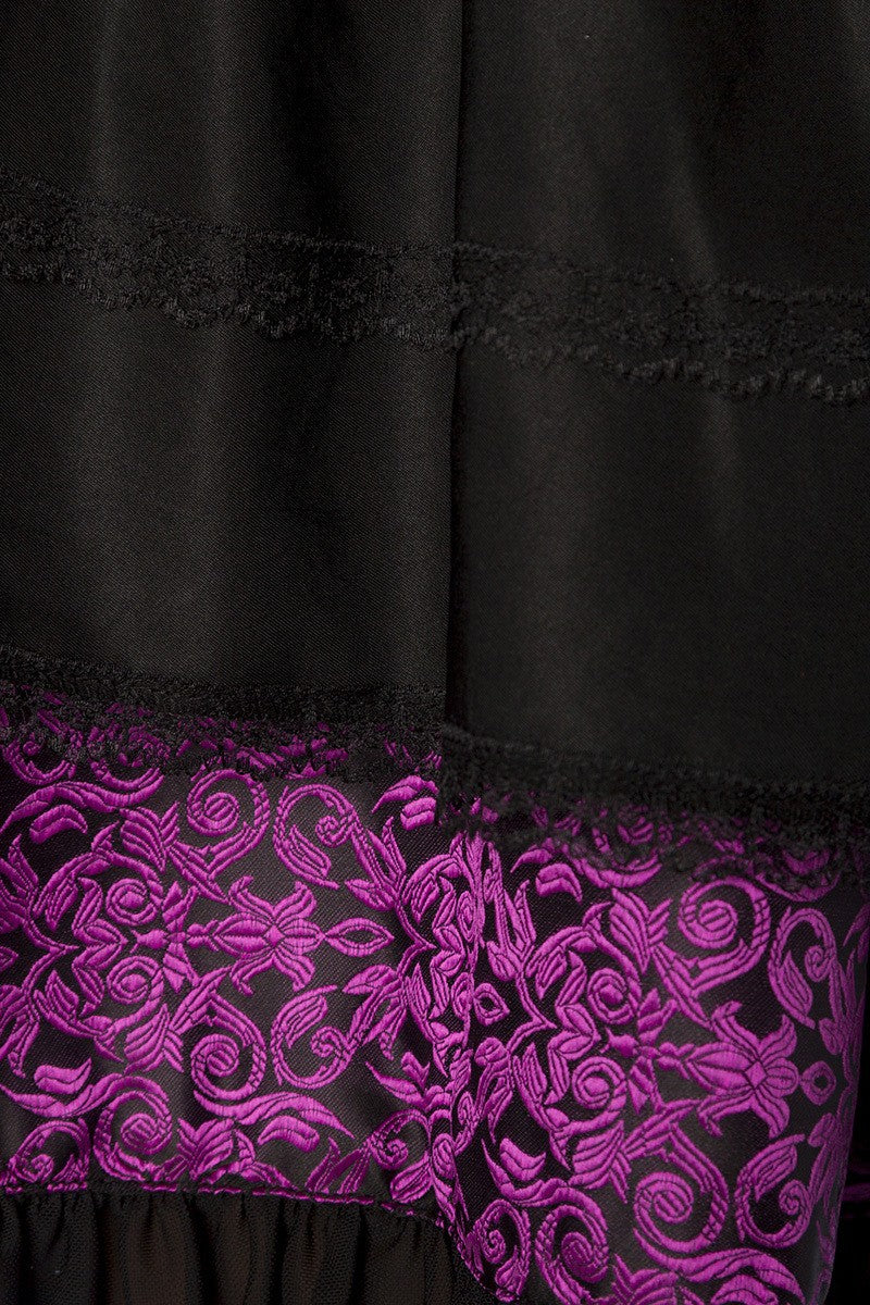 Premium Bluse & Dirndl aus edlem Jacquard